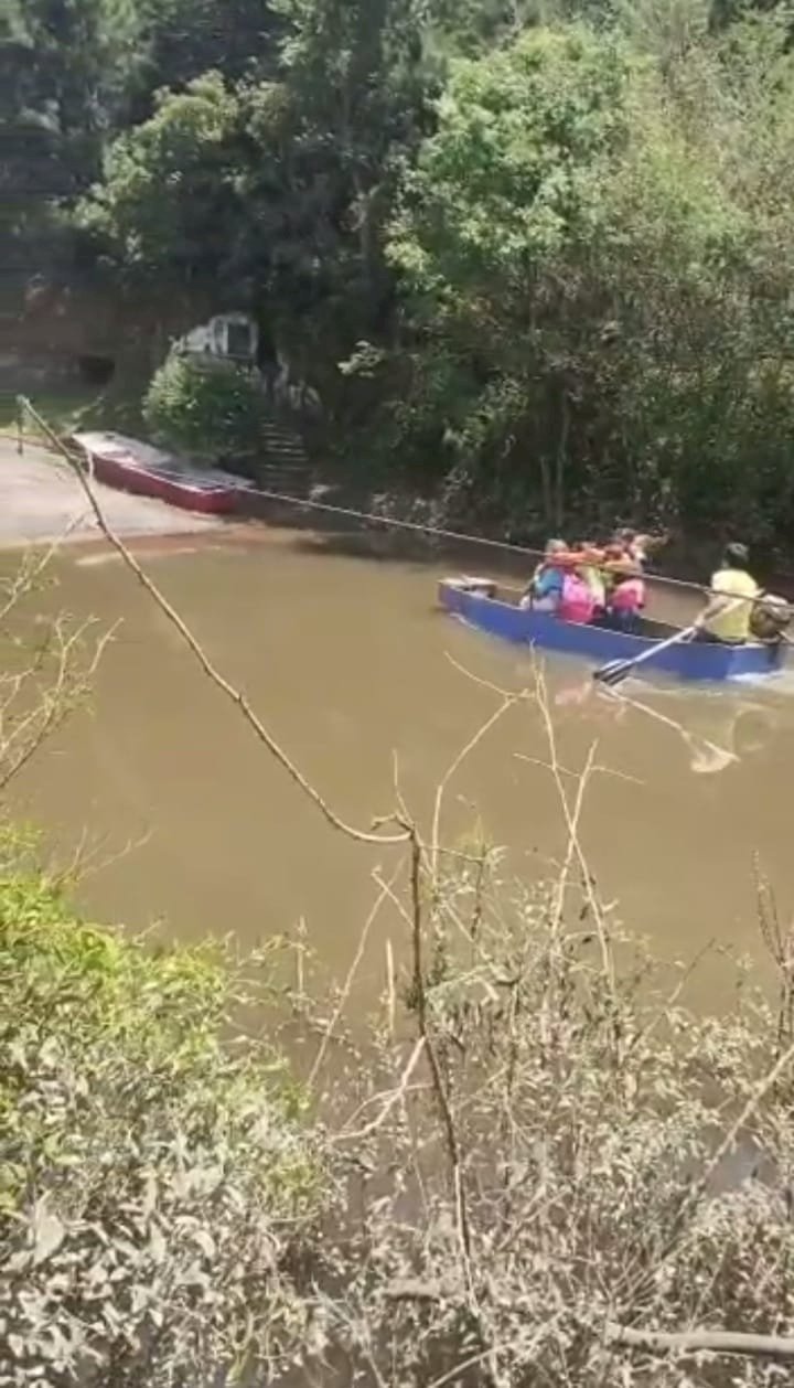 O rolar da bocha ainda rende uma bela resenha - Regi�o - Di�rio de Canoas