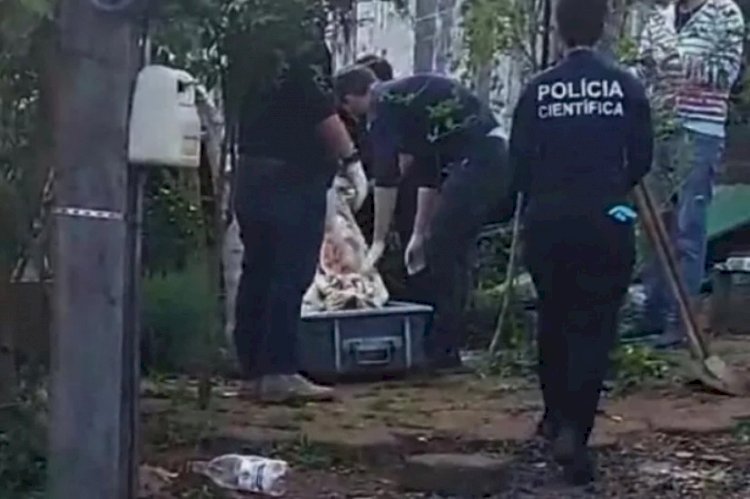 CORPO DE HOMEM É ENCONTRADO ENTERRADO EMBAIXO DE UMA CASA