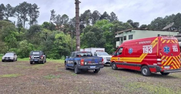 CORPO EM ESTADO DE DECOMPOSIÇÃO É ENCONTRADO EM RIO