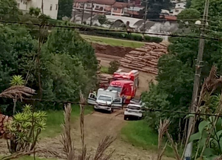 CORPO EM DECOMPOSIÇÃO FOI ENCONTRADO EM MONTE CARLO